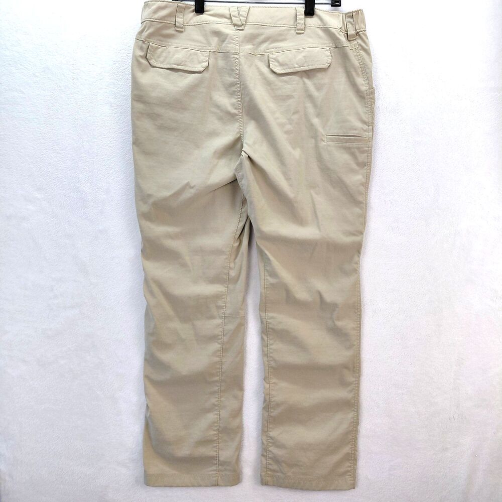 Duluth Trading Pants Women Size 14x31 Beige Cargo Dry on the Fly Bootcut Hiking - Picture 8 of 11